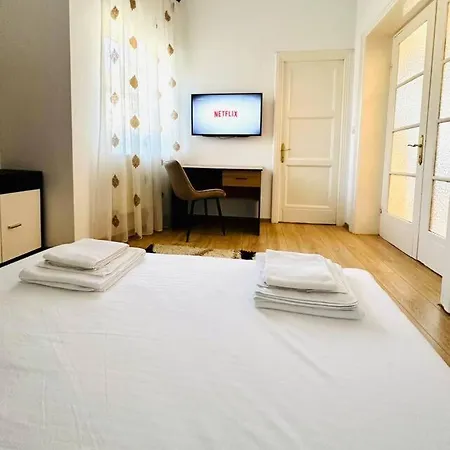 Cozy 1br Apartment•central•quiet Apartment Bucharest
